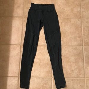 Sun & Shadow leggings